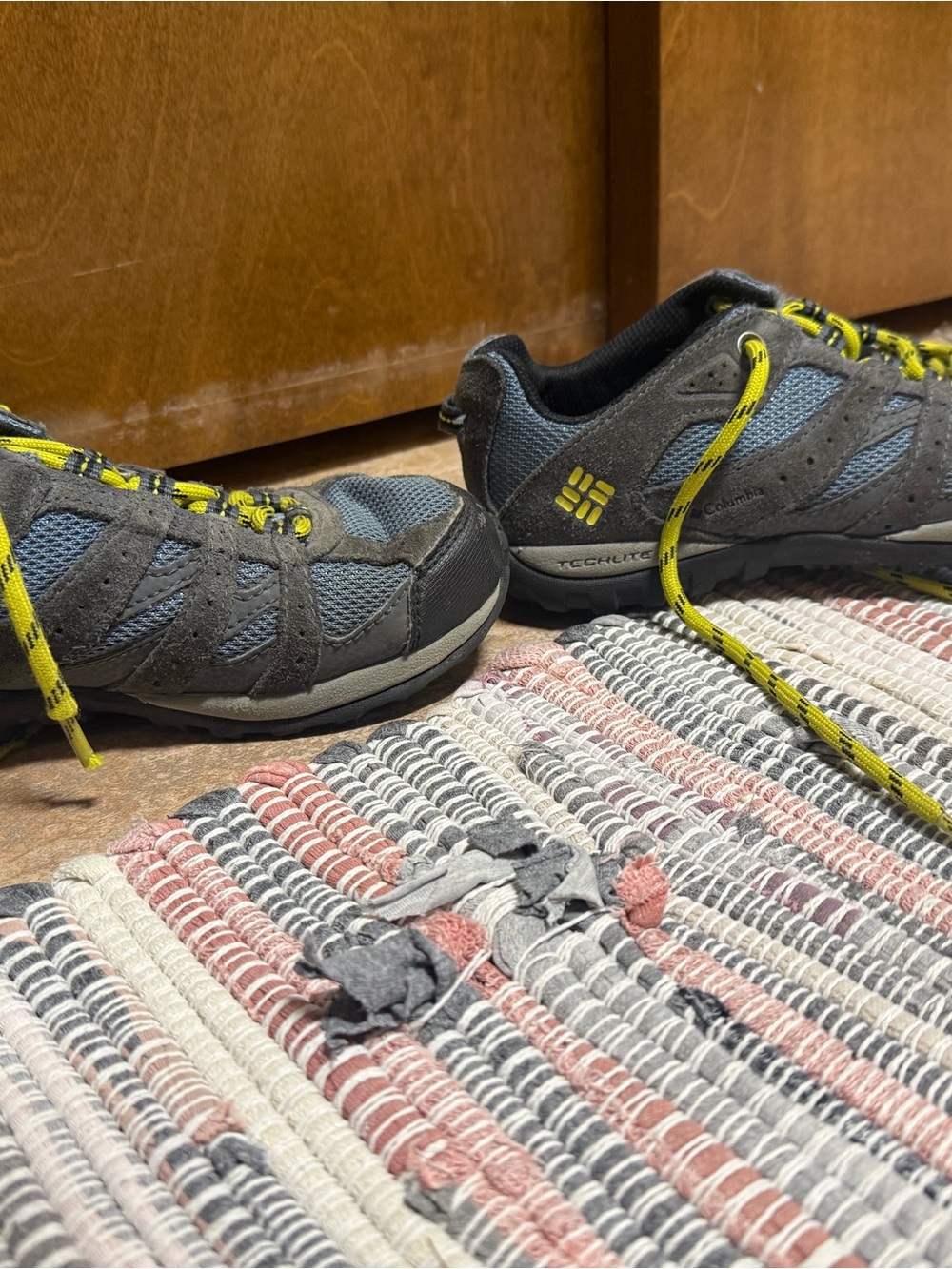 Columbia Boys Gray and Yellow Trail Sneakers